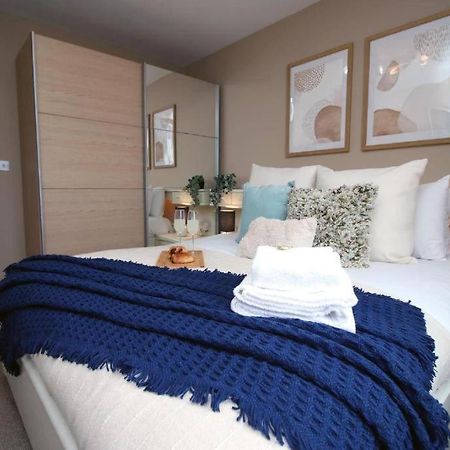 The Observatory By Mia Living 2 Bedroom Apartment Overlooking Swansea Beach With Free Parking Eksteriør billede