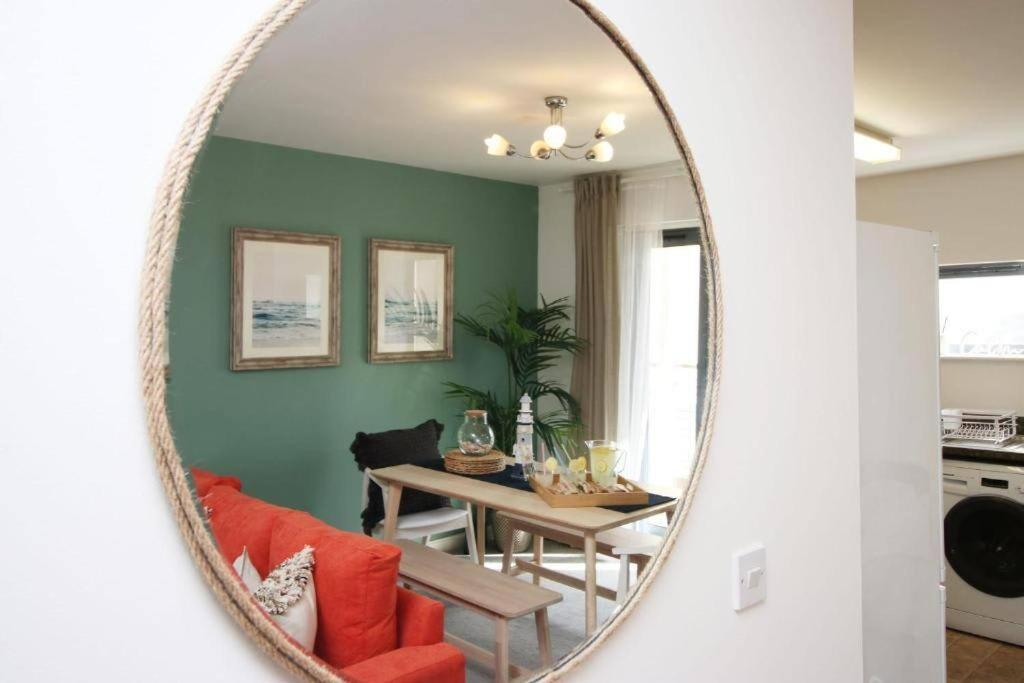 The Observatory By Mia Living 2 Bedroom Apartment Overlooking Swansea Beach With Free Parking Eksteriør billede